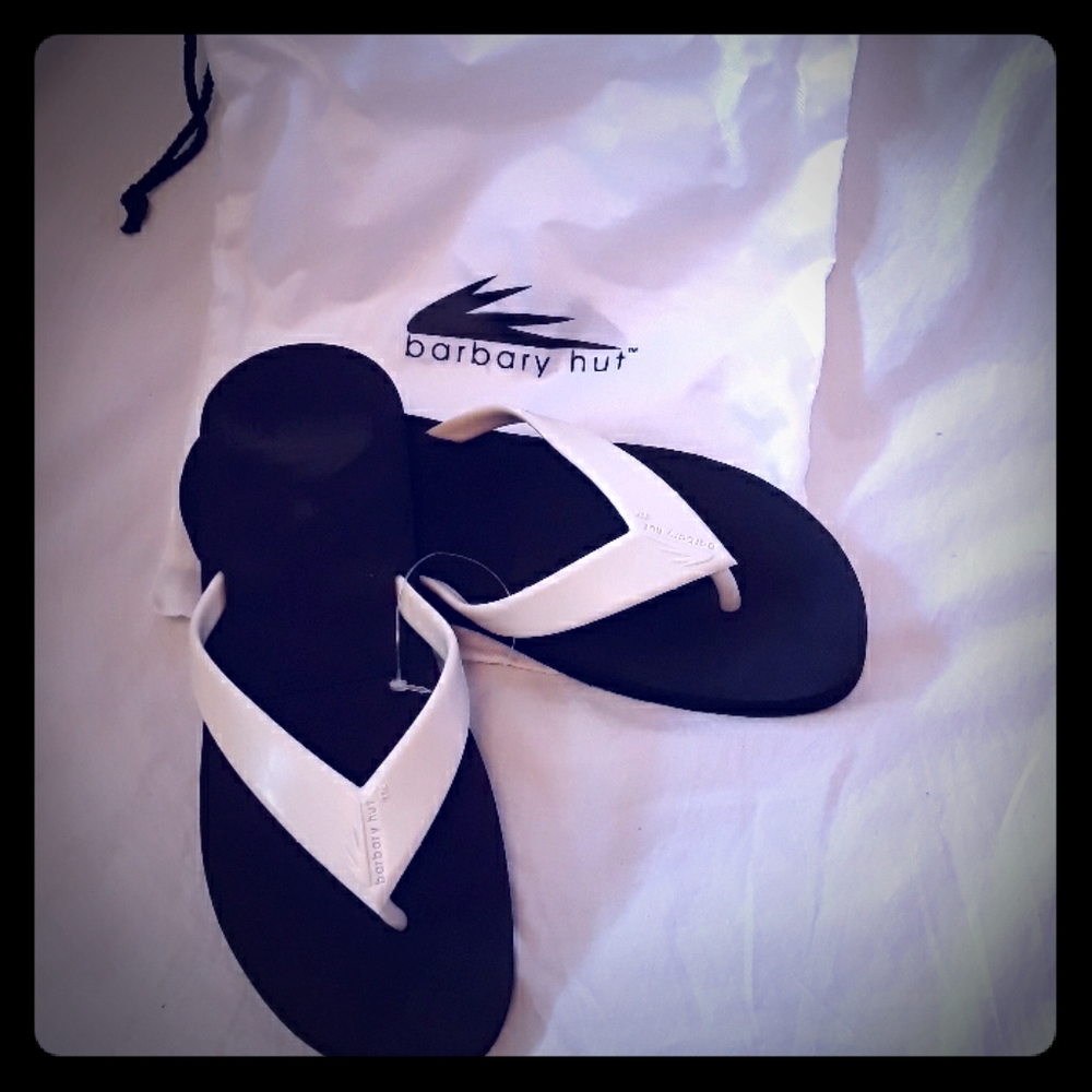 Barbary Hut Flip Flop Sandles